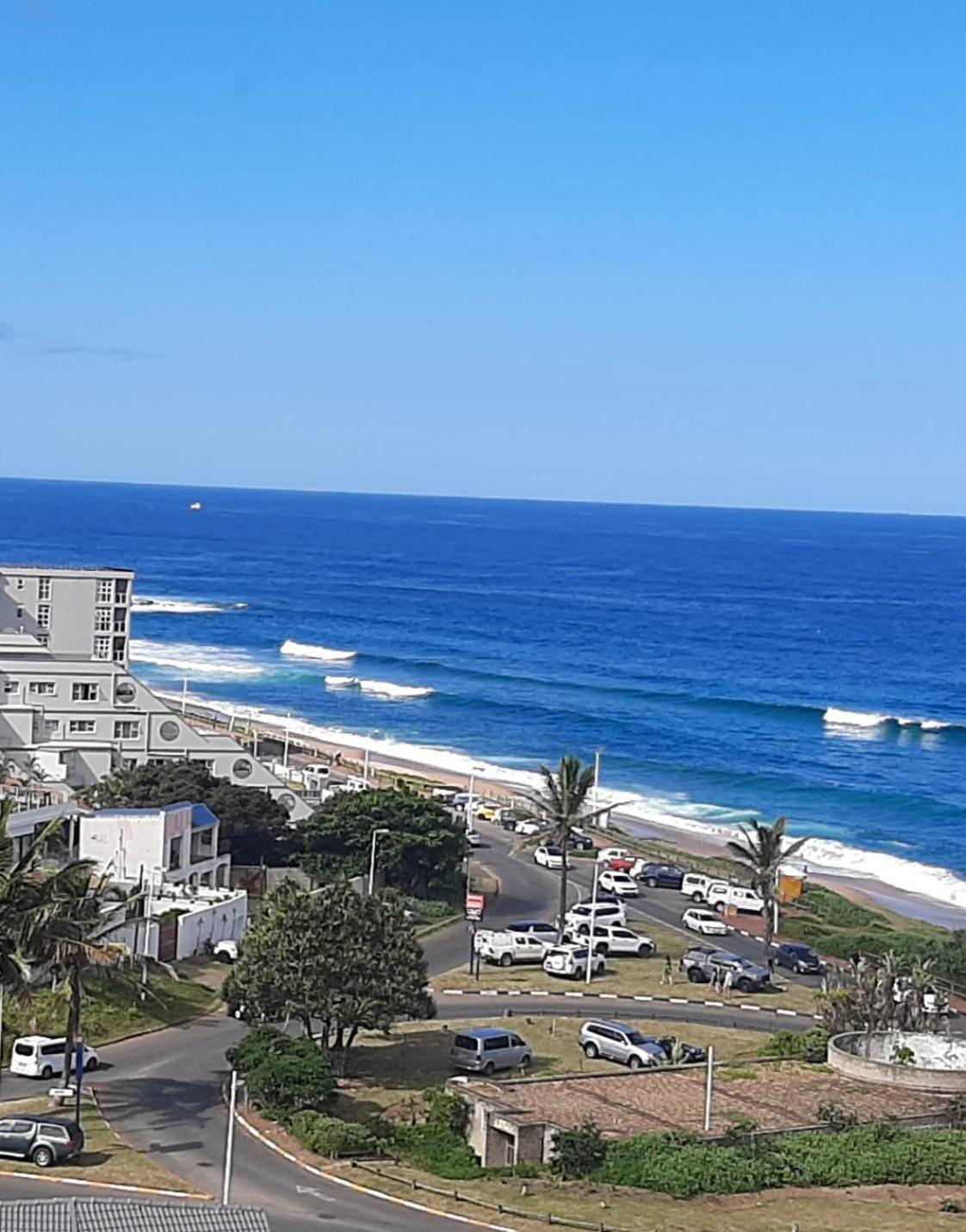 511 Umdloti Resort Beachfront 1Bed Self Catering Apartment Sea View מראה חיצוני תמונה