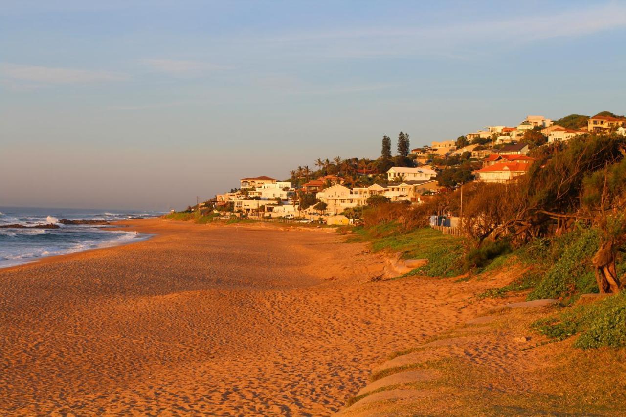 511 Umdloti Resort Beachfront 1Bed Self Catering Apartment Sea View מראה חיצוני תמונה
