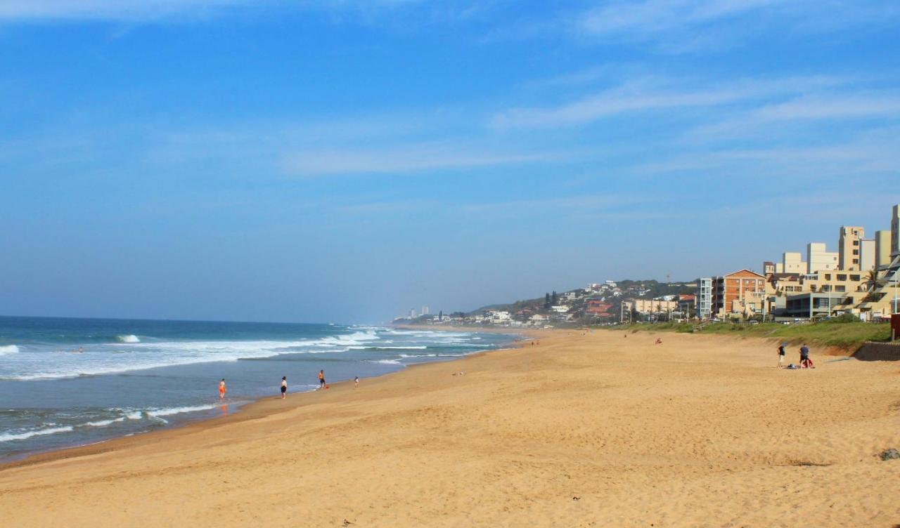 511 Umdloti Resort Beachfront 1Bed Self Catering Apartment Sea View מראה חיצוני תמונה
